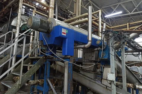 Декантерная центрифуга Alfa Laval на объекте технического обслуживания